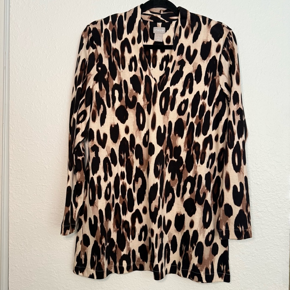 Chico’s 100% Pima Cotton Animal Print V-Neck Long Sleeve Shirt Top